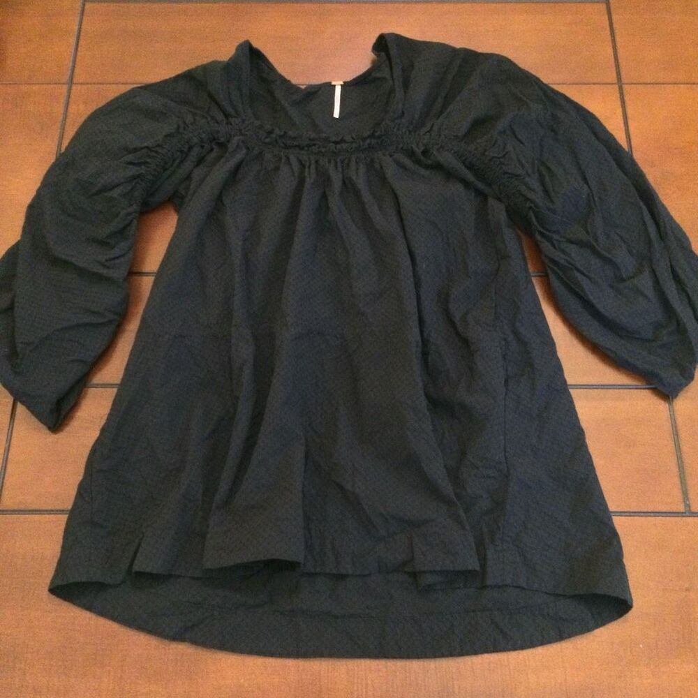 Free People black Brynn tunic small oversized